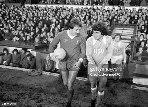 Kevin Keegan of Hamburg SV and Jimmy Case of Liverpool walk out of the tunnel prior to the UEFA European Super Cup 2nd Leg match between Liverpool...
