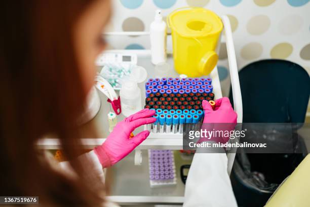 medical exam - coagulation stock pictures, royalty-free photos & images