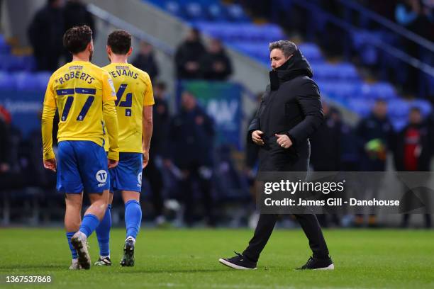 Lee Johnson, manager of Sunderland, looks dejected after the Sky Bet League One match between Bolton Wanderers and Sunderland at University of Bolton...