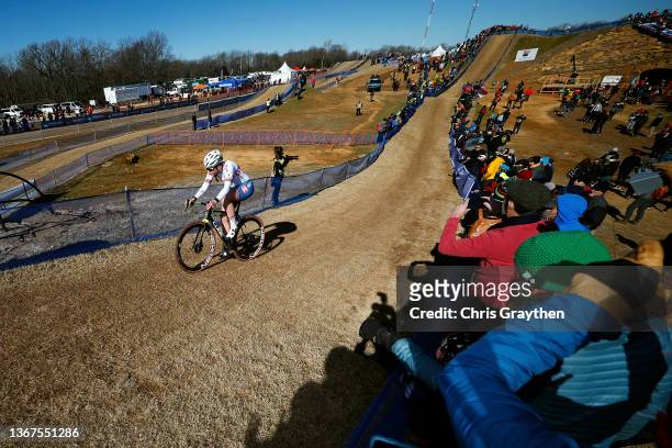 Zoe Backstedt of United Kingdom competes while fans cheer during the 73rd UCI Cyclo-Cross World Championships Fayetteville 2022 - Women's Junior /...