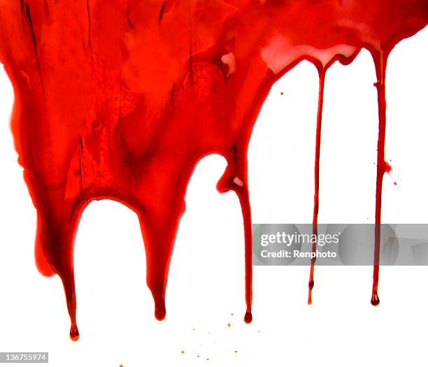 blut tropft auf weißem hintergrund - blood stain stock-fotos und bilder