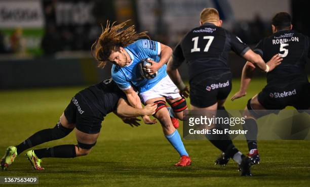 Gloucester player Jordy Reid breaks through the Falcons defence during the Gallagher Premiership Rugby match between Newcastle Falcons and Gloucester...