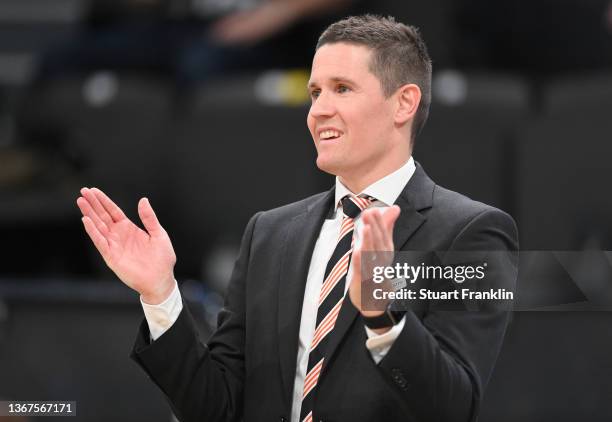 Jaka Lakovic, head caoch of Ulm reacts during the BBL game between Hamburg Towers and Ratiopharm Ulm at edel-optics.de Arena on January 29, 2022 in...