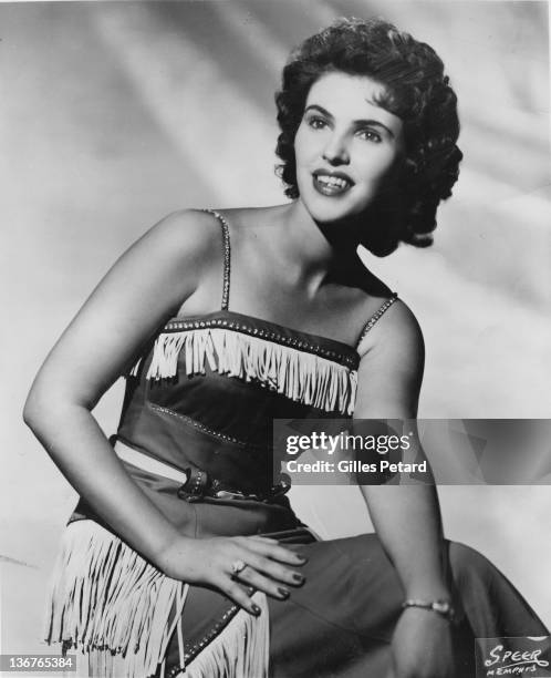 Wanda Jackson, portrait, studio, USA, 1956.