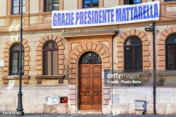the palace of jewish culture in the jewish ghetto of rome with a banner for mattarella - street light banner stock pictures, royalty-free photos & images