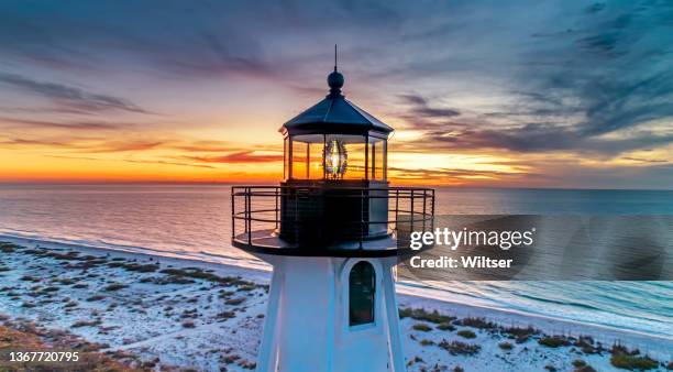 boca grande rear range lighthouse sunset - lighthouse sunset stock pictures, royalty-free photos & images