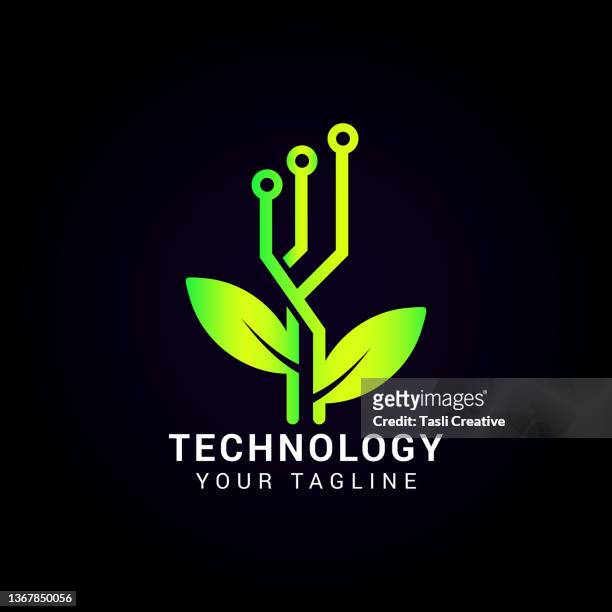 grüne technologie pflanze vektor logo baum blätter icon design - organic logo stock-grafiken, -clipart, -cartoons und -symbole