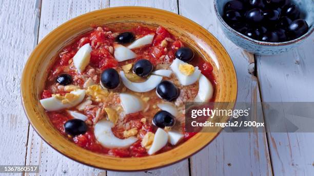 murcian salad,a typical dish of mediterranean gastronomy and diet - atun stock-fotos und bilder