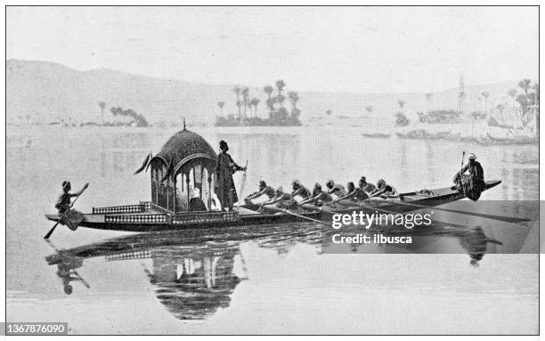 Slaves Rowing Photos and Premium High Res Pictures - Getty Images