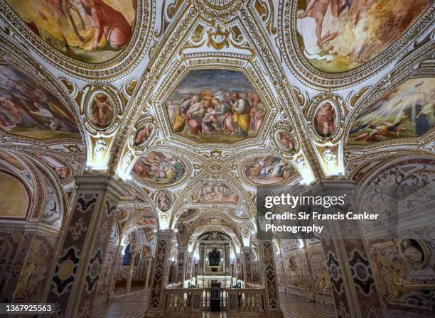 duomo di salerno cathedral in salerno, campania, italy - rocaille stock-fotos und bilder