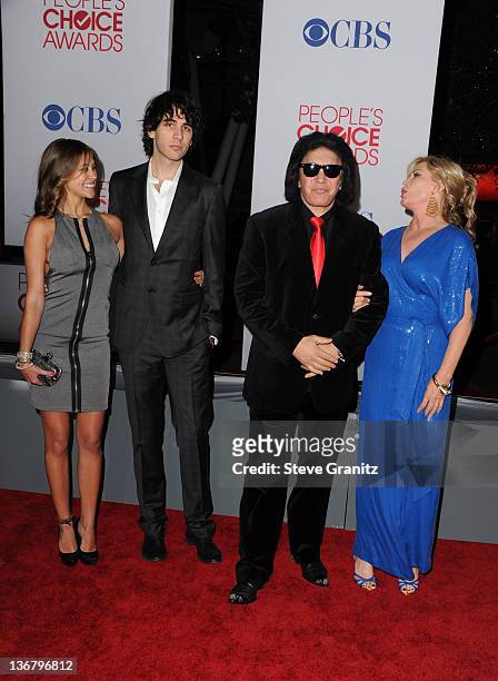 Personalities Sophie Simmons, Nick Simmons, Gene Simmons and Shannon Tweed arrive at the People's Choice Awards 2012 at Nokia Theatre LA Live on...