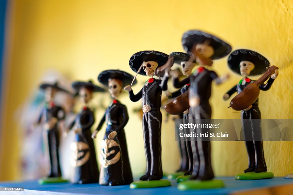 Day of the Dead statuettes