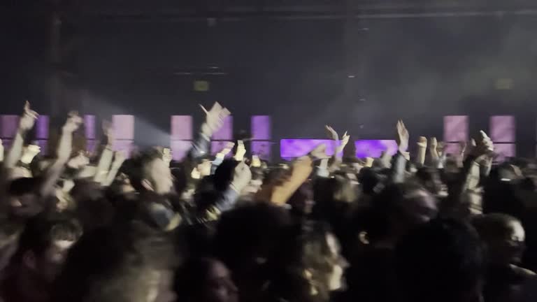 London Rave Screen 180 Warehouse Rave Stock Videos, Footage, & 4K Video Clips - Getty Images