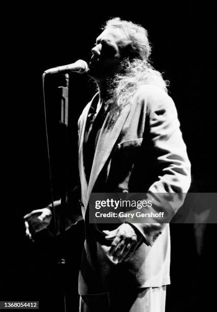 American Pop singer Michael Bolton performs onstage at the Jones Beach Theater, Wantagh, New York, August 27, 1991.