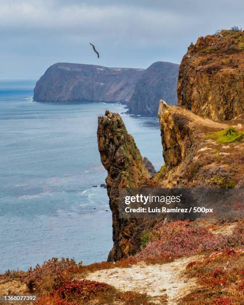 anacapa island,scenic view of sea against sky,channel islands national park,united states,usa - channel islands national park stock pictures, royalty-free photos & images