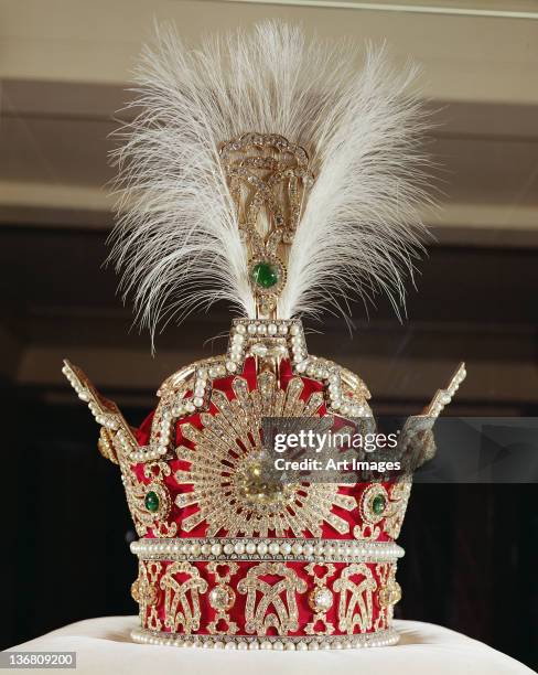 Crown of Pahlavi, 1925