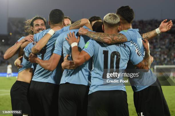 Rodrigo Bentancur of Uruguay celebrates with teammates after scoring the opening goal during a match between Uruguay and Venezuela as part of FIFA...