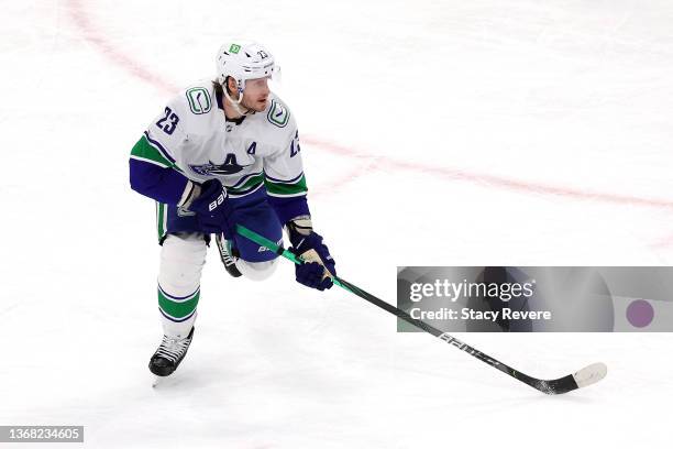 Oliver Ekman-Larsson Vancouver Canucks 15'' x 17'' Player Collage with a Piece of Game-Used Puck - Yahoo Shopping