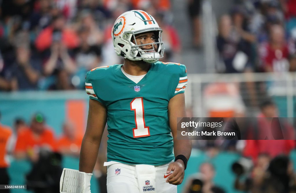 New England Patriots v Miami Dolphins