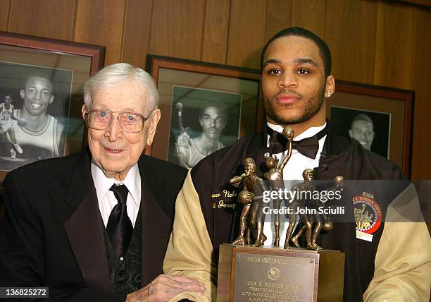 John R. Wooden and Jameer Nelson of Saint Joseph's University