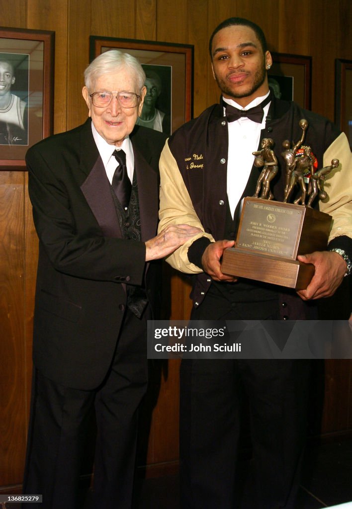 Saint Joseph's Jameer Nelson Wins John R. Wooden Award
