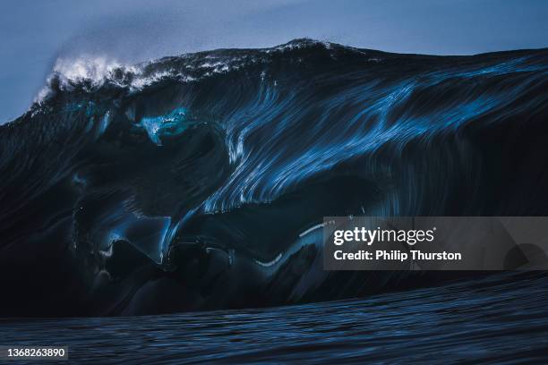 dark and powerful ocean wave - perfect storm stock pictures, royalty-free photos & images