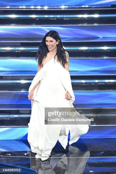Elis attends the 72nd Sanremo Music Festival 2022 at Teatro Ariston on February 02, 2022 in Sanremo, Italy.