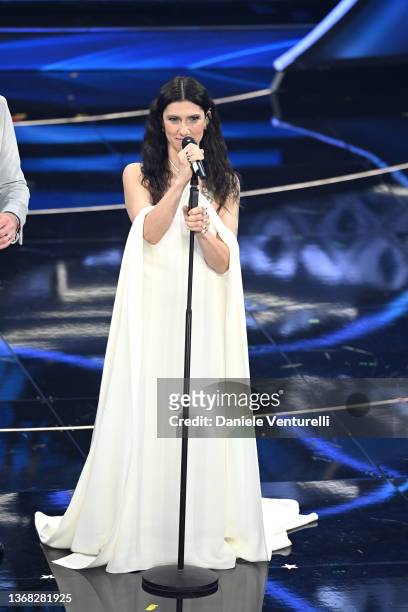 Elis attends the 72nd Sanremo Music Festival 2022 at Teatro Ariston on February 02, 2022 in Sanremo, Italy.