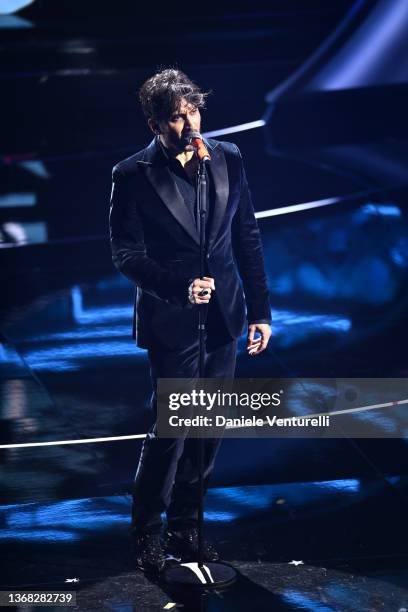 Fabrizio Moro attends the 72nd Sanremo Music Festival 2022 at Teatro Ariston on February 02, 2022 in Sanremo, Italy.