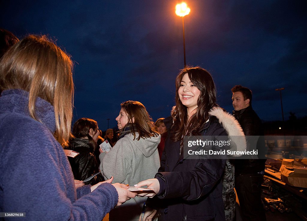 ICarly Visits The Naval Submarine Base New London In Groton, Connecticut