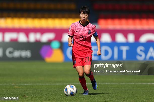 Kim Hyeri of South Korea in action during the AFC Women's Asian Cup semi final between South Korea and Philippines at Shiv Chhatrapati Sports Complex...