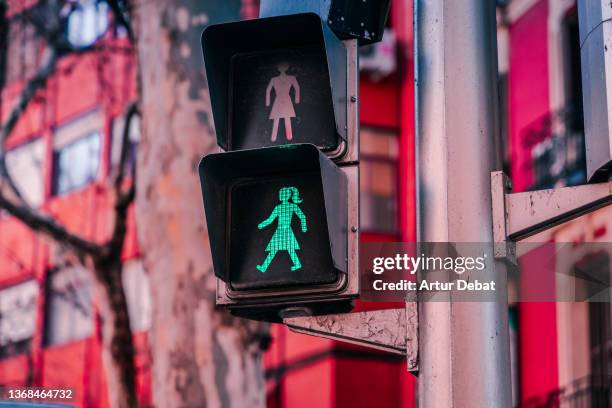 female traffic light for women inclusivity in every day. - könsstereotyper bildbanksfoton och bilder