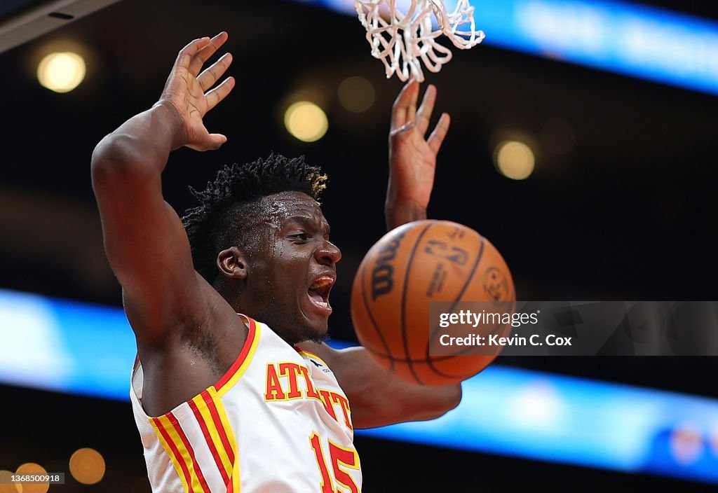 Phoenix Suns v Atlanta Hawks