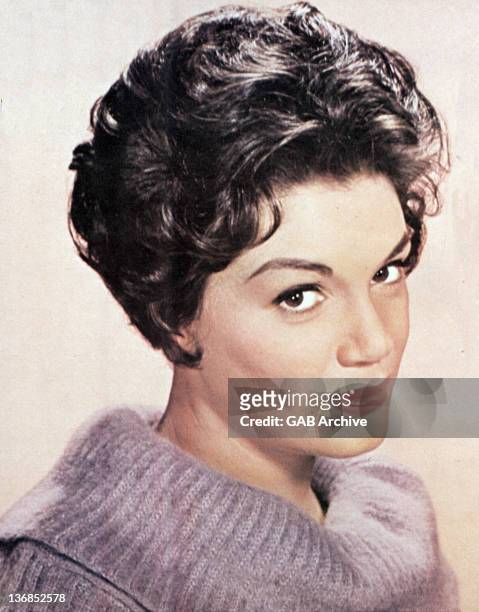 Photo of American pop singer Connie Francis posed circa 1960.