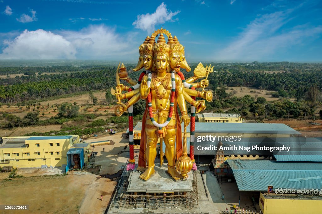 Bidanagere Hanuman statue