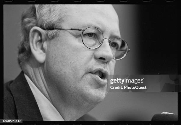 American lawyer and independent counsel Ken Starr testifies before the House Judiciary Committee during his investigation of President Clinton,...