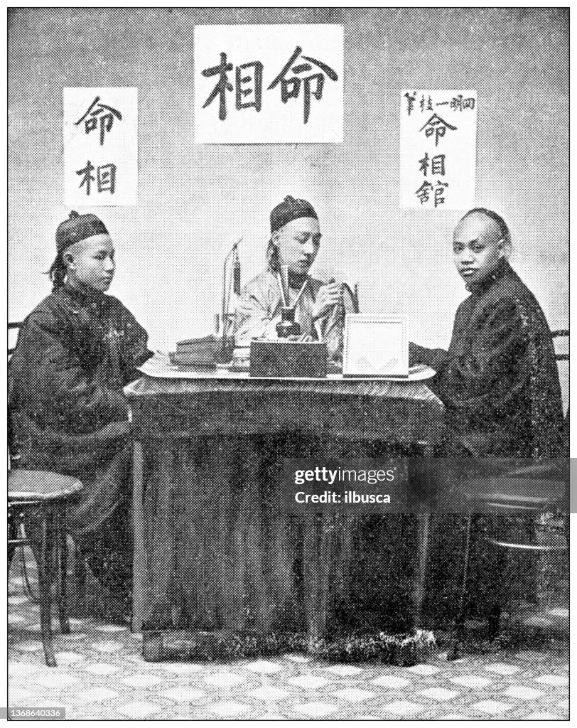 Antique travel photographs of China: Exorcising spirits