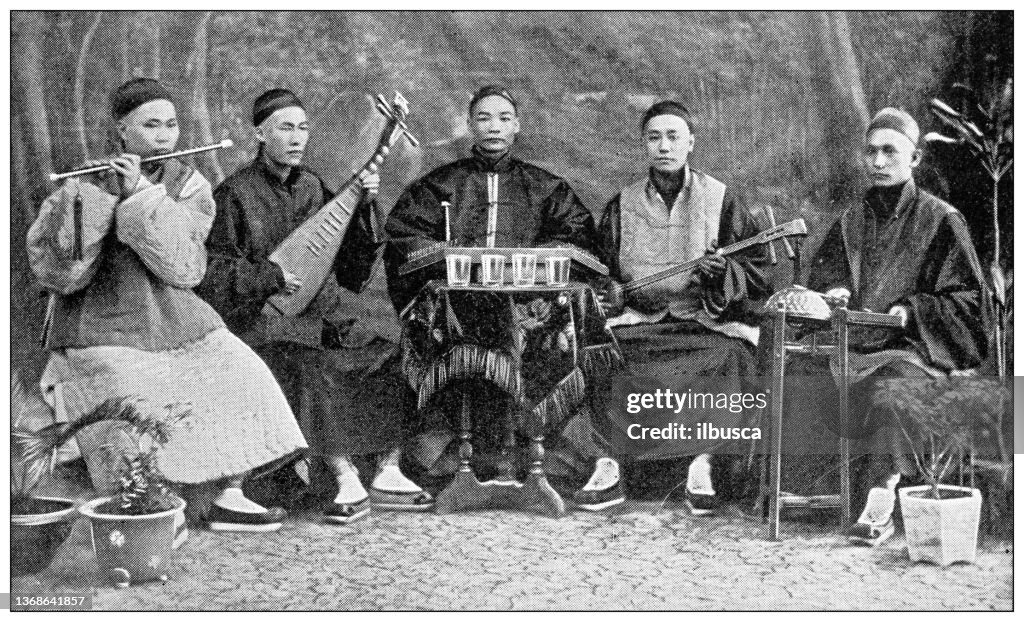Antique travel photographs of China: Musicians