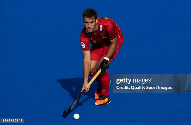 Alejandro Alonso of Spain runs with the ball during the Men's FIH Field Hockey Pro League match between Spain and England at Polideportivo Virgen del...