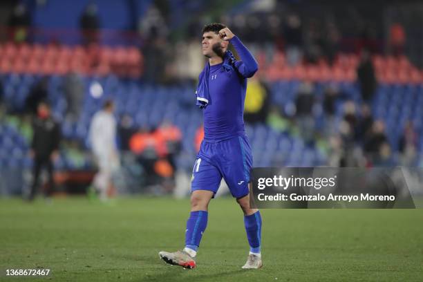 Carles Alena of Getafe CF acknowledges the audience after winning the the LaLiga Santander match between Getafe CF and Levante UD at Coliseum Alfonso...