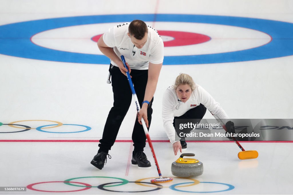 Curling - Beijing 2022 Winter Olympics Day 1