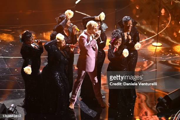 Achille Lauro and Harlem Gospel Choir attend the 72nd Sanremo Music Festival 2022 at Teatro Ariston on February 05, 2022 in Sanremo, Italy.