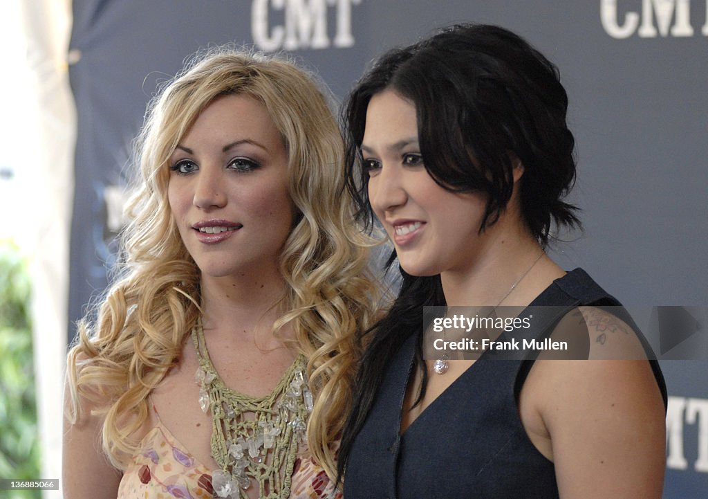 2006 CMT Music Awards - Arrivals