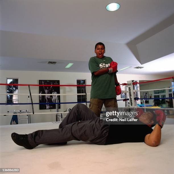 Amin Ali Photos and Premium High Res Pictures - Getty Images