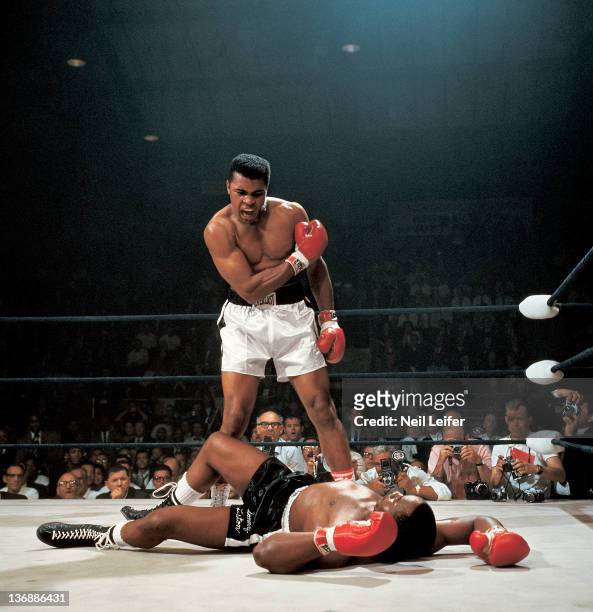 Boxing: World Heavyweight Title: Muhammad Ali in action after first round knockout of Sonny Liston at St Dominic's Arena,Lewiston, ME 5/25/1965....