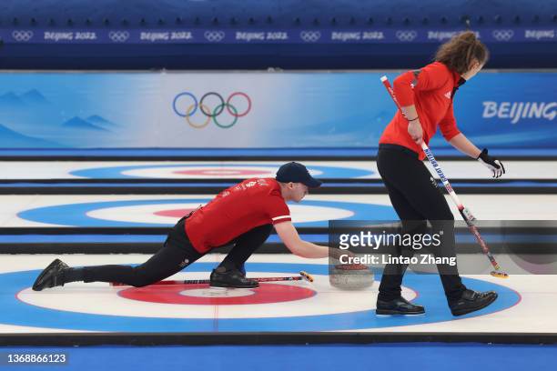 Bruce Mouat and Jennifer Dodds of Team Great Britain compete against Team China during the Curling Mixed Doubles Round Robin on Day 2 of the Beijing...