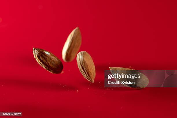 Red Shell Flying 107 Thin Shell Structure Stock Photos, High-Res Pictures, and Images ...