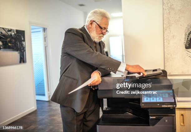Break Copy Machine 37 Broken Copier Stock Photos, High-Res Pictures, and Images - Getty Images