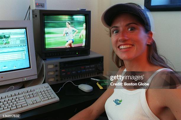 Angie Graham Angie Graham Photos and Premium High Res Pictures - Getty Images