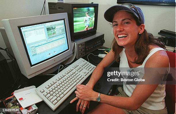Angie Graham Angie Graham Photos and Premium High Res Pictures - Getty Images